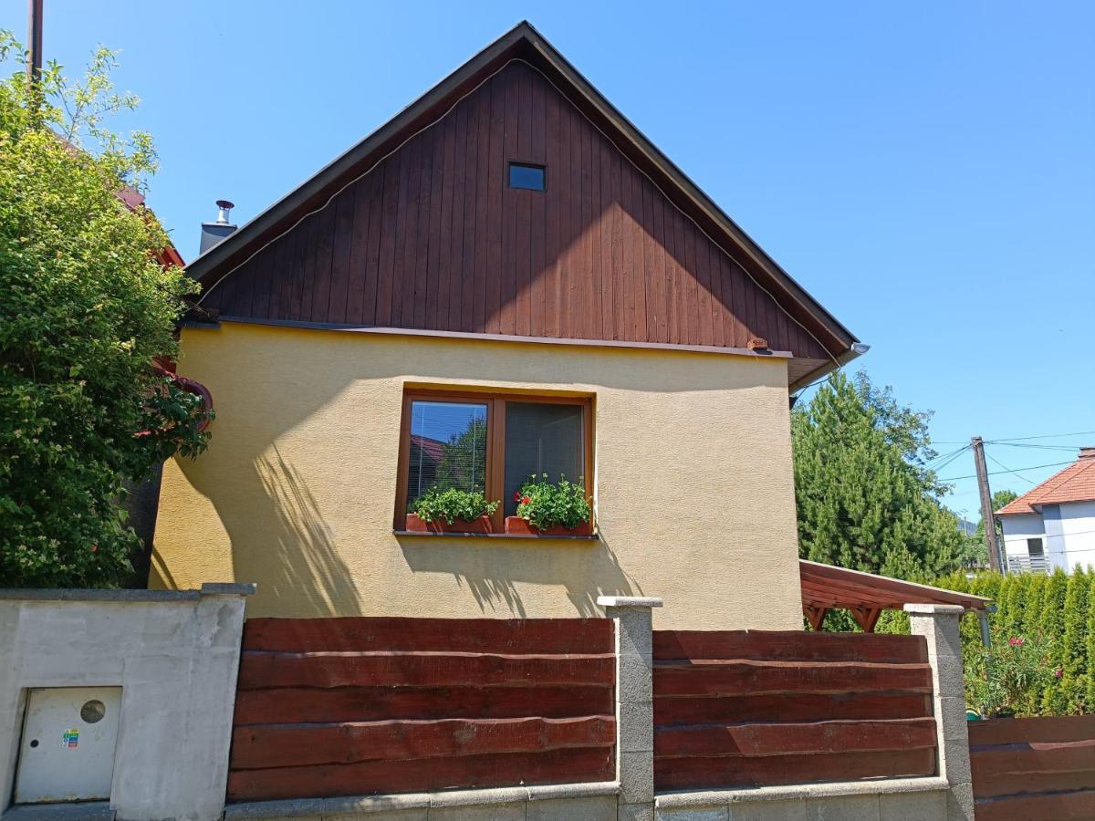 Utulny Dovolenkovy Dom Villa Liptovský Hrádok Kültér fotó